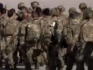 قصف صاروخي جديد على قاعدة عين الاسد الاميركية في العراق