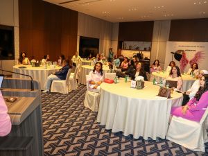 هواوي تحتفل بشهر التوعية بسرطان الثدي  بتنظيم فعالية مميزة ركزت على تمكين المرأة والاهتمام بصحتها