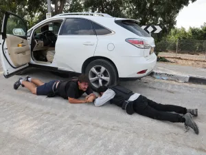 حماس تأسر مستوطنين  وجنود من غلاف قطاع غزة