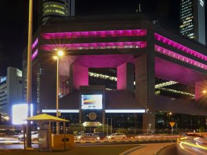 Boursa Kuwait lights its building in pink and organizes breast cancer awareness session