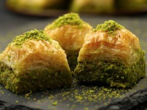 أفضل محلات بقلاوة في جدة