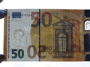 سعر اليورو اليوم في سوريا