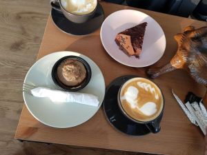 كافيهات التحلية في جدة