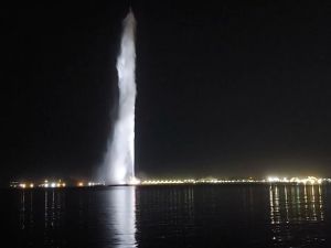 كافيهات مطله على نافورة جدة