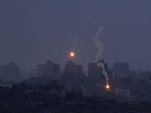 الإعلام الحكومي في غزة: العدو ارتكب 1165 مجزرة 