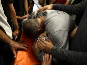 Body 'every hour' in deadliest West Bank raid since 2005. (Zain Jaafar/ AFP)