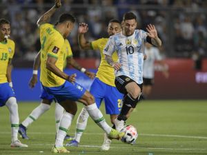 موعد مباراة البرازيل والأرجنتين في تصفيات كأس العالم 2026 والقنوات الناقلة