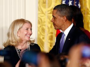 المديرة التنفيذية لصندوق الأمم المتحدة للطفولة (يونيسف)، كاثرين راسل مع باراك أوباما 