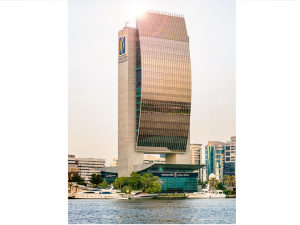 بنك الإمارات دبي الوطني و"إرغوفان" يطلقان مشروعاً تجريبياً لإدارة البصمة الكربونية للشركات الصغيرة والمتوسطة في المنطقة