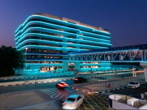Emirates NBD first bank in the Middle East to receive Parksmart Gold certification for Nad Al Sheba parking  facility
