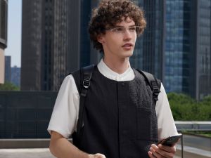 HUAWEI Eyewear 2: الجيل القادم الأنيق من النظارات الذكية بتصميم سمعي مفتوح