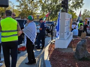 Paul Kessler fell and struck his head during a confrontation with protesters in Ventura County, the sheriff's department said on Tuesday. (Screenshot/ Twitter)