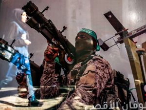 مقاتلو القسام يشنون هجمات قاسية تستهدف الدبابات وجنود الاحتلال في غزة