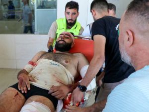 قصف اسرائيلي يستهدف سيارتي اسعاف جنوب لبنان