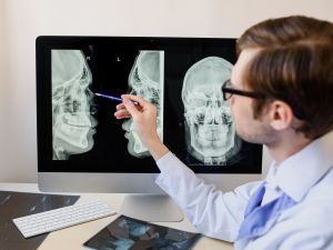 Shutterstock broken chopsticks