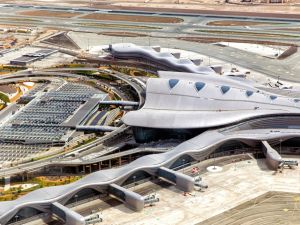 Abu Dhabi International Airport (Shutterstock)