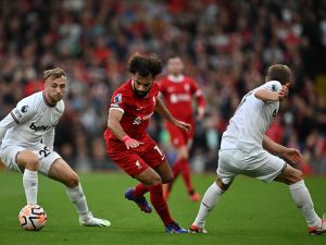 تشكيلات الفرق: ليفربول ضد وست هام يونايتد في ربع نهائي كأس كاراباو 2023-24