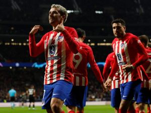 تشكيلة أتلتيكو مدريد المتوقعة ضد برشلونة في الدوري الإسباني 2023-24