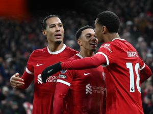 تشكيلة ليفربول المتوقعة اليوم ضد مانشستر يونايتد في الدوري الإنجليزي 2023-24