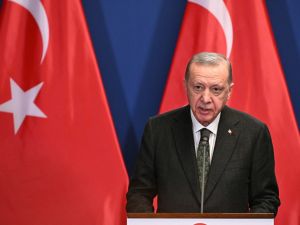 Turkey’s Erdogan says Netanyahu worse than Hitler, Israel running ‘Nazi camps’. (Attola KISBENEDEK/ AFP)