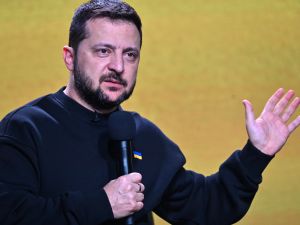 Zelensky rejects talks, slams Russia's 'arrogance and murder'. (Sergei SUPINSKY/ AFP)