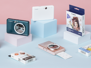 Experience the Magic of Instant Prints with Canon's Festive Gifting Guide