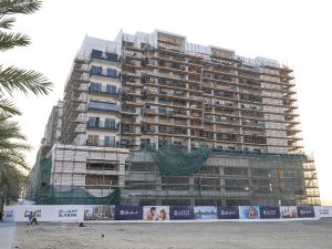 عزيزي للتطوير تُنجز 80% من أعمال الإنشاء في مشروع "بيرل"