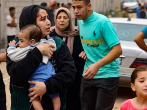 عشرات آلاف الشهداء والجرحى في العدوان الاسرائيلي على قطاع غزة
