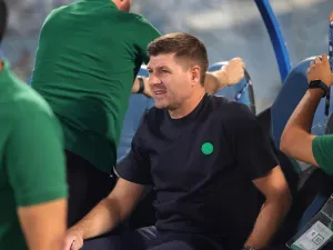 Ettifaq's coach Steven Gerrard looks on during the Saudi Pro League football match between Al-Hilal and Al-Ettifaq at Prince Faisal Bin Fahd Stadium in Riyadh, on August 28, 2023. (Photo by Fayez Nureldine / AFP)