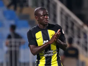 Ittihad's French midfielder #07 N'Golo Kante leaves the pitch after being substituted during the Saudi Pro League football match between Al-Ittihad and Al-Riyadh at the Prince Faisal Bin Fahd stadium in Riyadh on August 24, 2023. (Photo by Fayez NURELDINE / AFP)