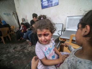 Palestinian death toll surpasses 17,487 in Gaza amid Israel’s relentless bombardment. (Anas Mohammed/ Shutterstock)