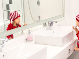 طبيب البوابة: أهمية نظافة أسنان الأطفال في الكريسماس