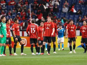 Players of Japan's Urawa Reds react after their loss in the AFC Champions League group stage football match against South Korea's Pohang Steelers at Saitama Stadium in Saitama on October 24, 2023. (Photo by JIJI PRESS / AFP) / JAPAN OUT