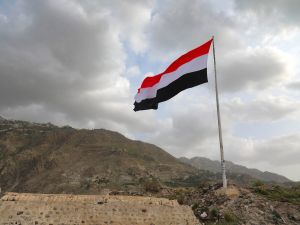 جريمة قتل مروعة في عدن تتسبب بمقتل وإصابة 19 شخصا