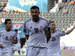 العراق تتفوق على فيتنام (Photo by KARIM JAAFAR / AFP)