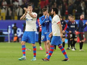 برشلونة إلى نهائي السوبر الأوروبي (Photo by Giuseppe CACACE / AFP)