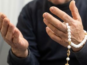 دعاء لأمي المتوفي في السنة الجديدة 2025