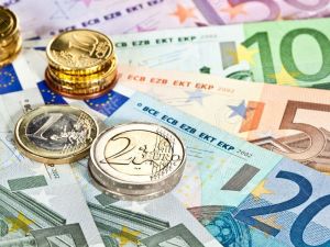 سعر اليورو في سوريا اليوم