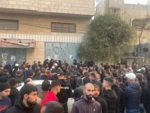 البناية التي هاجمتها قوات الاحتلال في عزون- مواقع التواصل