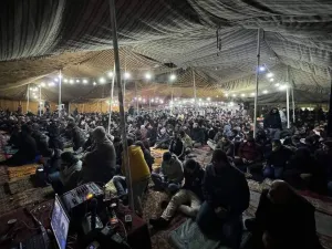 صورة متداولة من قيام الليل بعمان نصرة لغزة