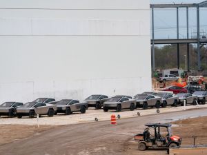 Tesla Cybertrucks
