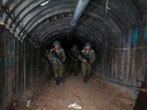 Israeli army in gaza tunnels