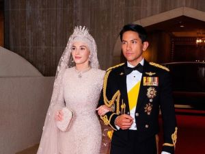 الأمير عبد المتين والأميرة أنيشا