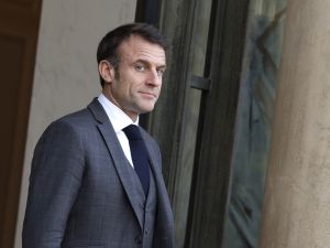 Macron