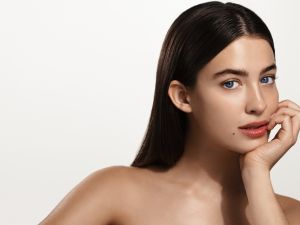 ما علاقة الشامات بأسرار شخصيتك؟