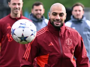 Manchester United's Moroccan midfielder #04 Sofyan Amrabat attends a training session at the Carrington Training Complex in Manchester, north-west England on November 7, 2023 on the eve of their UEFA Champions League Group A football match away against FC Copenhagen. (Photo by Paul ELLIS / AFP)