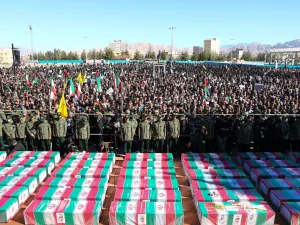 تفجيران مزدوجان في الأيام الأخيرة أسفرا عن مقتل واصابة مئات الإيرانيين