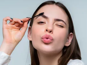 ما علاقة شكل الحواجب بخصائص شخصيتك؟ 