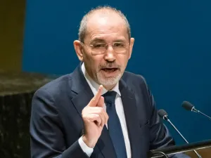وزير الخارجية وشؤون المغتربين الأردني، أيمن الصفدي