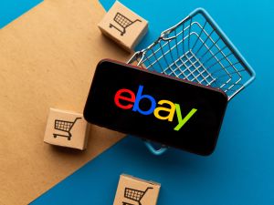 eBay lays off 1000 employees